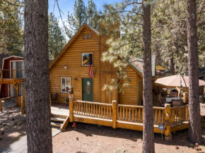 Cozy mountain cabin, Hot Tub, BBQ, Games by MariamsBnb Big Bear Lake